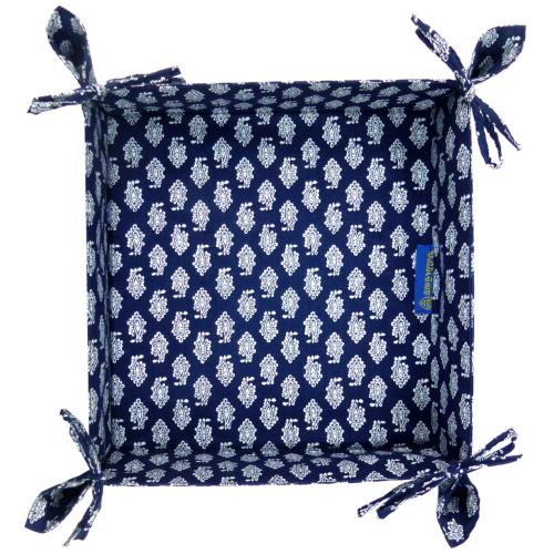 Provencal Breadbasket Blue Lotus pattern