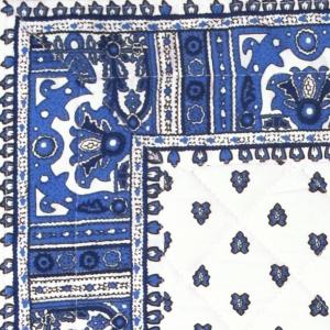 Provencal Quilted Square Table Mat White "Bees