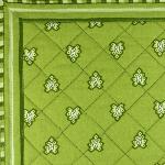Green square quilted Table Mat "Roussillon" pattern 16x16"