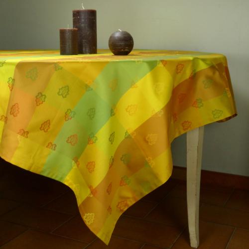 Square French Jacquard Yellow Tablecloth "Roussillon" 69"x69