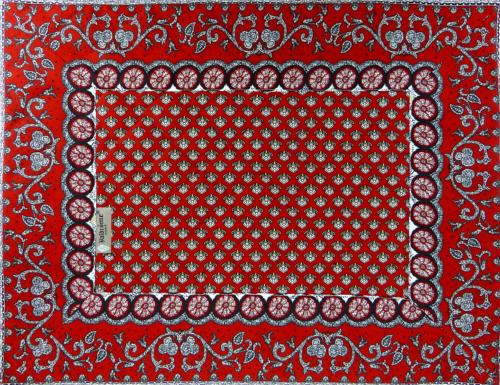Red Quilted placemat 14"x18", "Dentelle" design